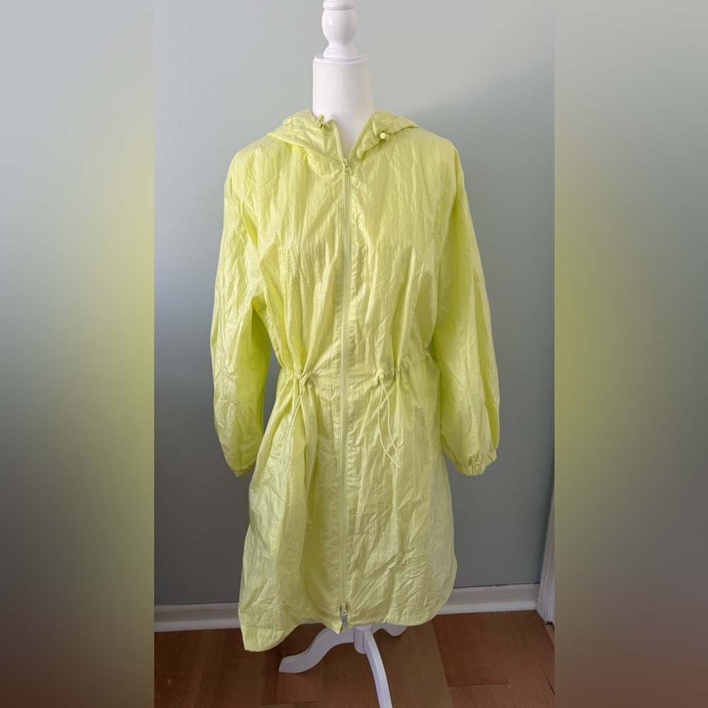 Future Collective Trench Coat
Measurements:
Pit to Pit: 24”
Total Length: 39” - Picture 2 of 11